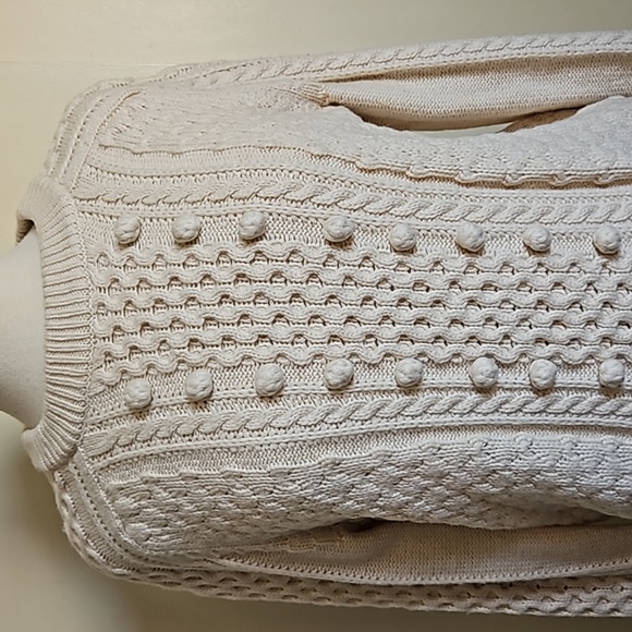 J.Crew Cream Lambswool Blend Sweater Popcorn Cable Knit Size Medium - Picture 2 of 13